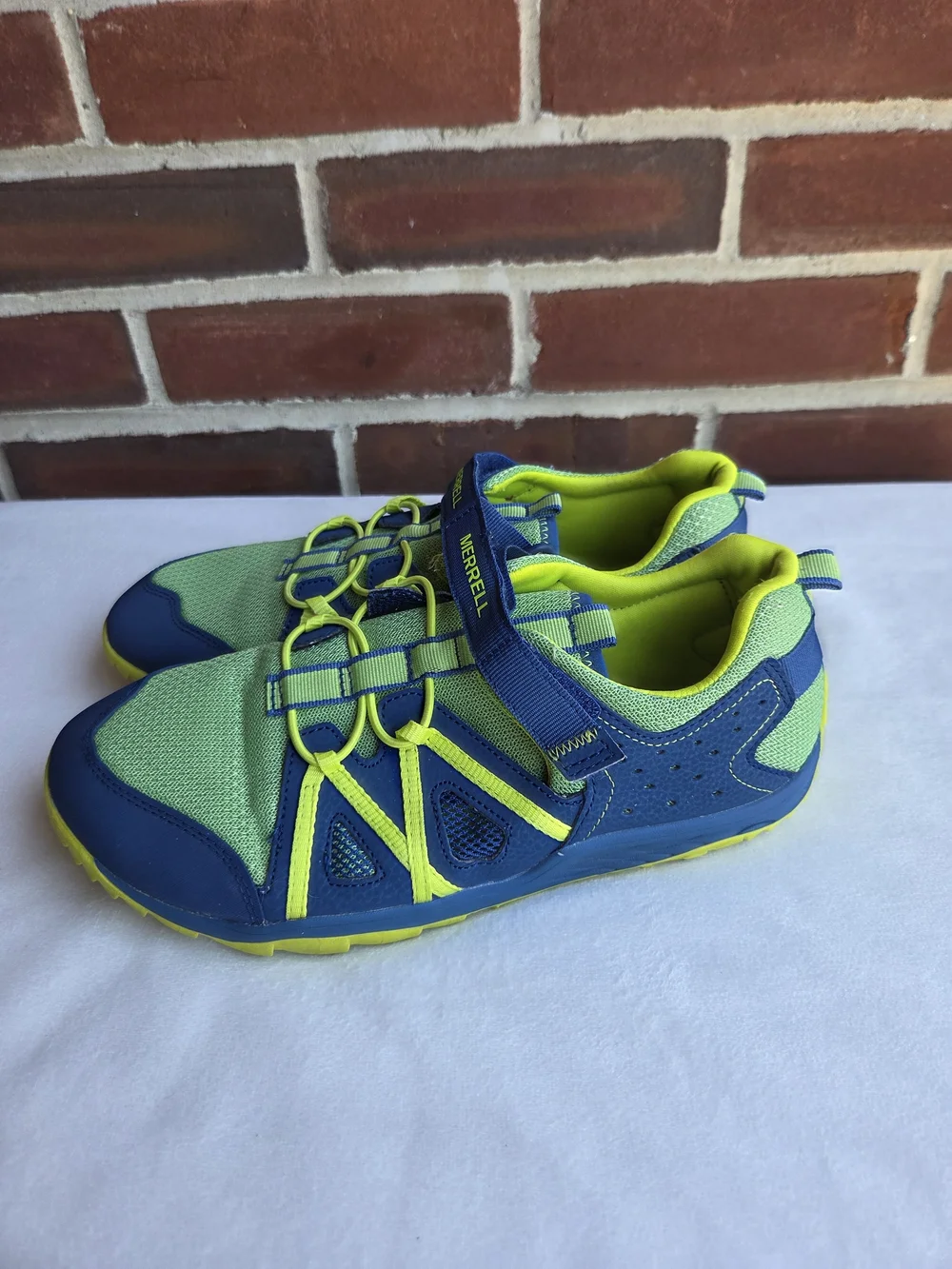 Merrell Hydro Glove Boys Youth Size 7 M Blue Green Water Hiking Shoes
